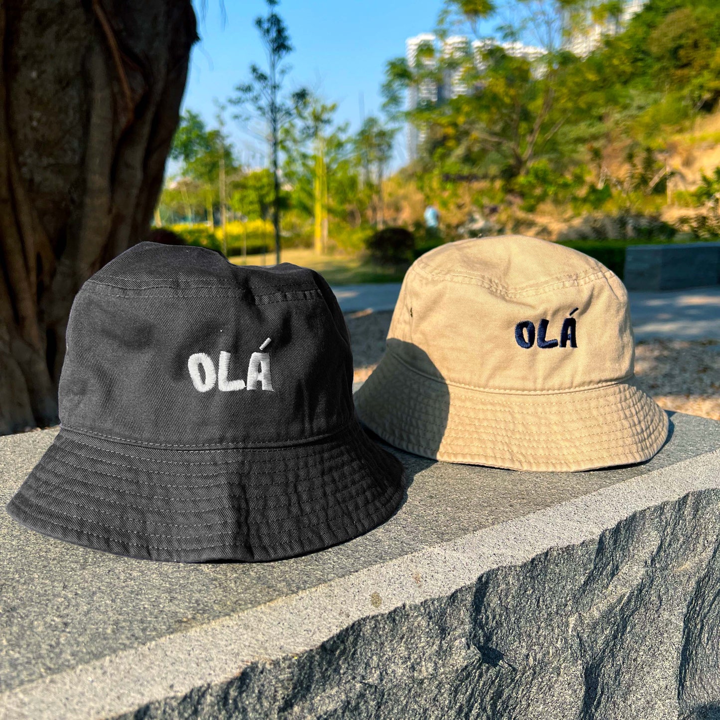Olá Bucket Cap (Khaki)