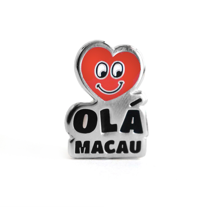 Olá Macau Pin